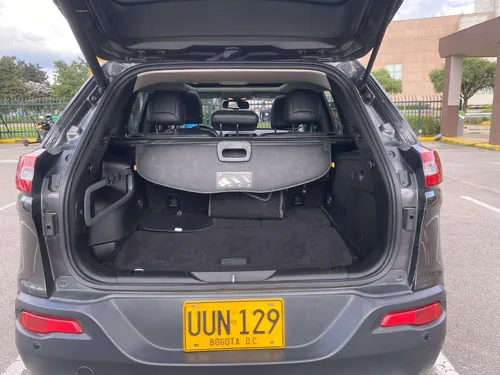 Jeep Cherokee 3.2 Longitude