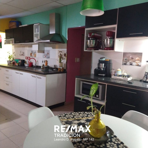 Casa En Venta 3 Amb Zona Norte