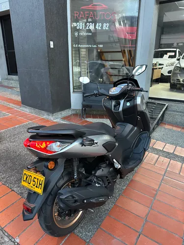 Yamaha Nmax