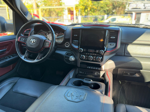 RAM 1500 5.7 V8 Crew Cab Rebel