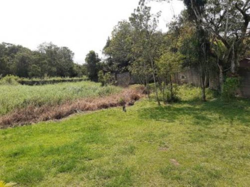 Imagem 14 de 17 de Chácara Com Piscina E Churrasqueira, Em Itanhaém, No Jardim São Fernando, Aceita Financiamento Bancário Ref: 8688/ac