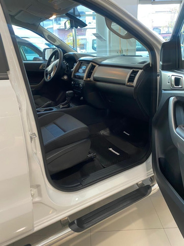 Imagen 9 de 15 de Ford Ranger Xlt 2.2 4x2 Automcatica 0km 2022
