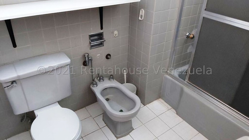 Imagen 16 de 21 de Casa En Venta Colinas De Los Ruices Mls #22-2421 Vende Dreidy González