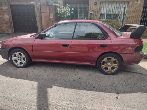 Imagen 15 de 17 de Subaru Impreza 1996 1.6 Gl
