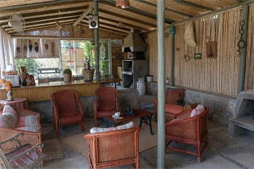 Exclusiva Casa En Parcela  En Venta En Algarrobo