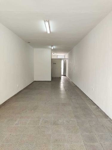 Imagen 7 de 9 de Local Alquiler Av. Caraffa 2090 60m2