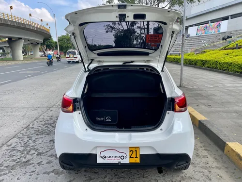 Mazda 2 Sport 1.5 Touring Mt
