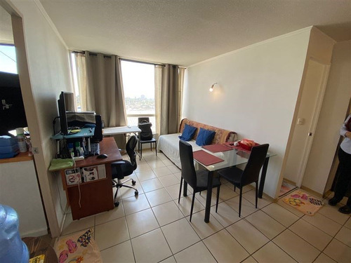 Departamento En Venta De 2 Dorm. En Santiago