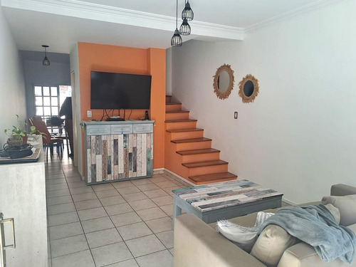 Venta Duplex Carapachay 2 Dormitorios + Buhardilla