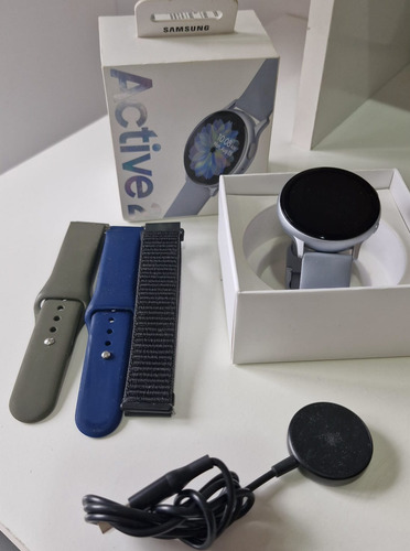 Galaxy Watch Active2 Samsung Bt 44mm Prata + Pulseiras (Usado)