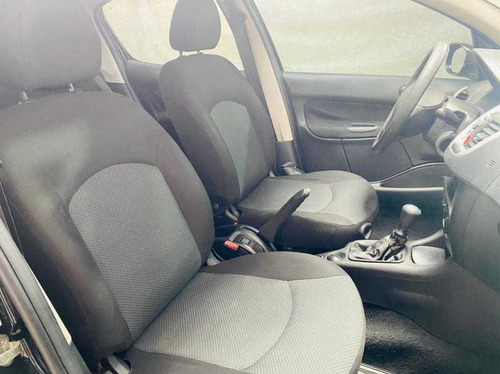 Imagem 7 de 14 de Peugeot 207 Sedan Passion 2012 Sem Entrada