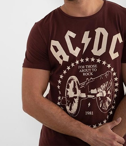 Polera Ac/dc Talla M, Marca Barbados