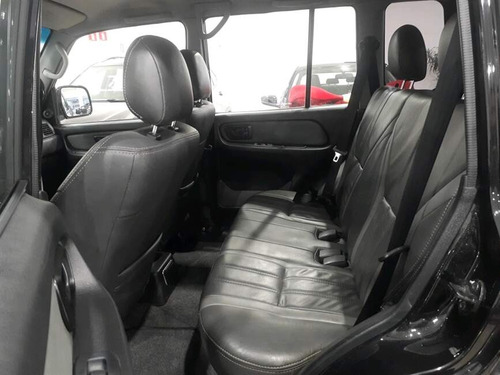 Mitsubishi Pajero TR4 2.0 4X2 16V 140CV FLEX 4P AUTOMÁTICO