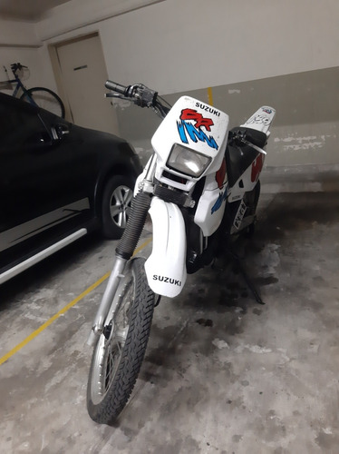 Imagen 2 de 6 de Suzuki Dr 650