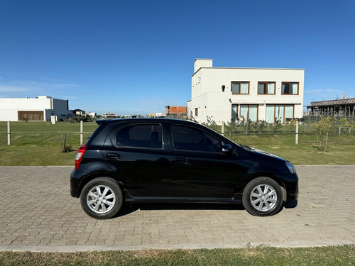Toyota Etios 1.5 Xls