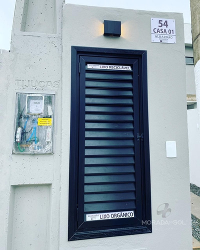 Imagem 7 de 7 de Casa Geminada Em Alto São Bento - Itapema - 4012