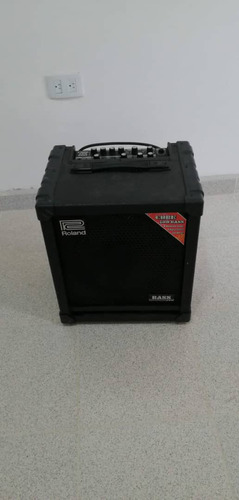 Amplificador De Bajo Roland Cube 100 