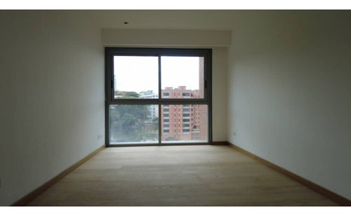 Apartamento En Venta Urb Lomas De Las Mercedes Baruta Caracas