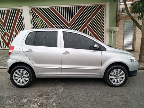 Volkswagen Fox 2010 1.6 Vht Plus Total Flex 5p