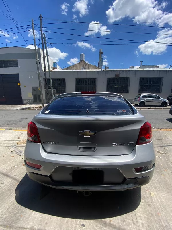 Chevrolet Cruze 1.8 Ltz Mt 5 p