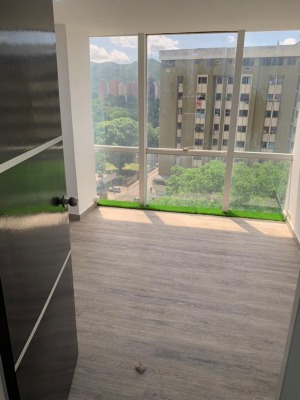 Imagen 5 de 6 de Oficina En Venta Avenida Bolivar