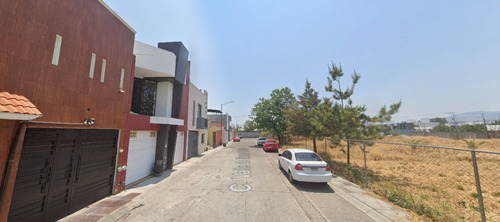 Casa En Venta; Remate Bancario !!; C. Valle De Santo Tomás, Lomas De Los Viñedos, Morelia Mich; Jmjc11