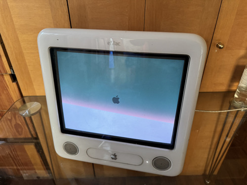 E Mac 2004 Enciende Para Mantencion (Usado)