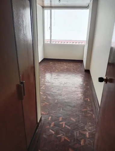 Exclusivo Apartamento En El Lago De Bogotá: Amplio, Impecab