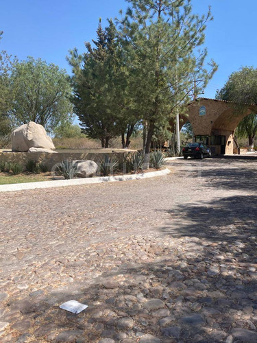 Terreno En Venta En Lomas Del Sur, Silao Guanajuato