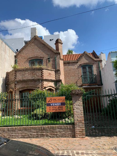 Casa En Venta En Quilmes Centro