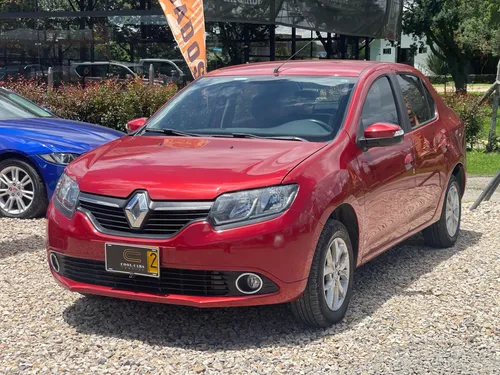 Renault Logan 1.6 Privilege / Intens