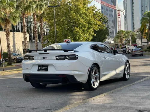 Chevrolet Camaro 6.2 Ss At
