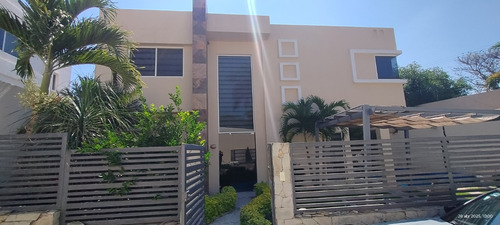 Tu Casa En Cuernavaca Ideal Para Descanso O Inversion, Con Alberca Privada, 3 Recamaras Y Jardin.