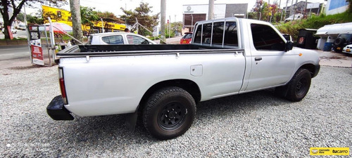 Imagen 10 de 12 de Nissan D22