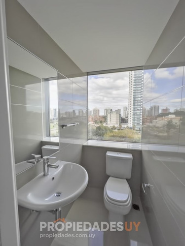 Imagen 24 de 24 de A Estrenar En Punta Del Este 3 Dormitorios Y 4 Baños.