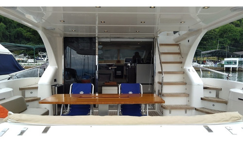 Imagem 7 de 16 de Lancha Schaefer 620 2014 Ñ | Intermarine Ferretti Azimut