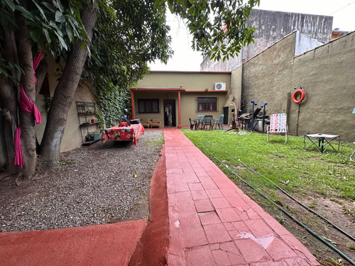 Casa 3 Ambientes San Isidro Con Depto 2 Amb