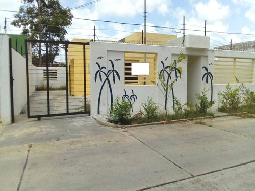 Casa En Venta Tacarigua