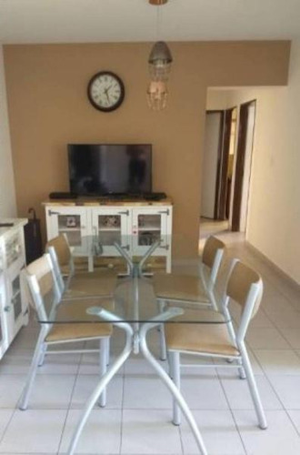 Imagen 1 de 4 de Vendo Amplio Departamento Con Cochera