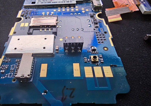 Tarjeta Logica Para Motorola Ex108 Con Display Y Camara (Usado)