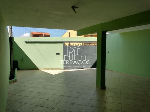 Imagem 2 de 18 de Ótimo Sobrado Com At=142 M² E Ac=120 M² - 2 Dormitórios/1 Suíte - Excelente Localização - Vila Galvão - Jundiaí - Sp - Permuta - Ca00722 - 70892893