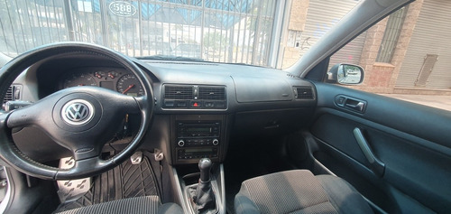 Imagen 8 de 15 de Volkswagen Golf Gti 1.8 Turbo