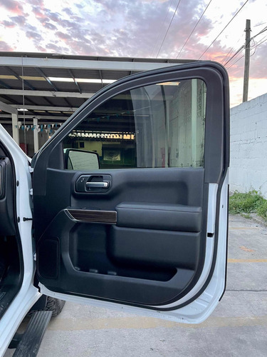 Imagen 10 de 15 de Chevrolet Cheyenne 5.4 Cab Reg Lt 4x4