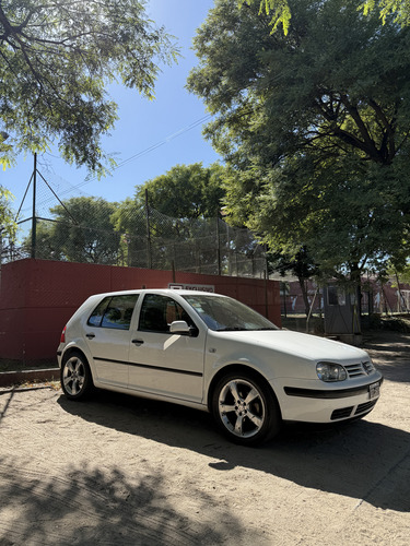 Volkswagen Golf 1.6 Comfortline