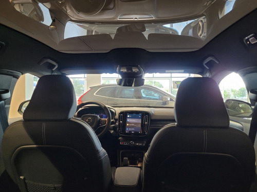 Volvo C40 P8 RECHARGE TWIN ELECTRIC ULTIMATE AWD