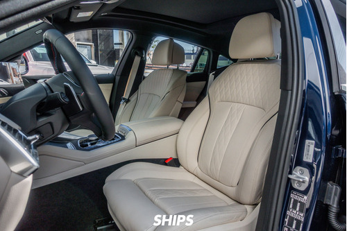 BMW X6 4.4 60i M V8 At