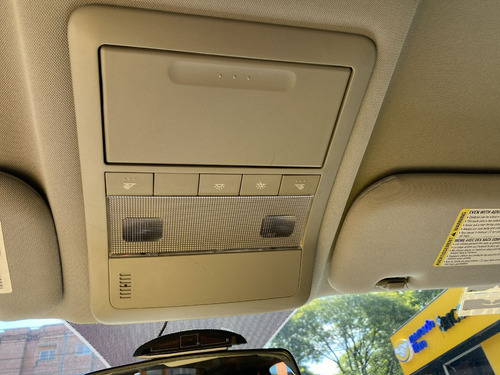 Imagen 22 de 25 de Chevrolet Captiva Sport 2.4 2011