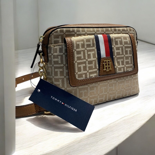 Bolsa Tommy Hilfiger Beige Café Crossbody Cierre Placa M891 Beige Monograma Th Oro Marrón Claro