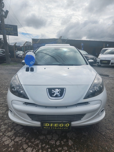 Peugeot 207 1.6 16v Quiksilver Flex 5p
