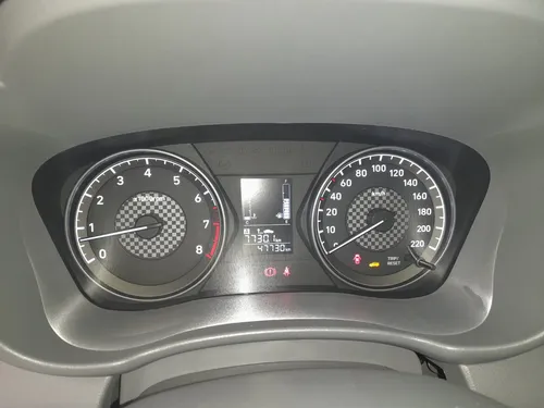 Hyundai Accent 1.6 Advance Mt